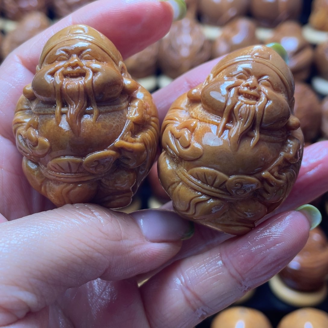 橄榄核把件六****月巴西大橄榄
