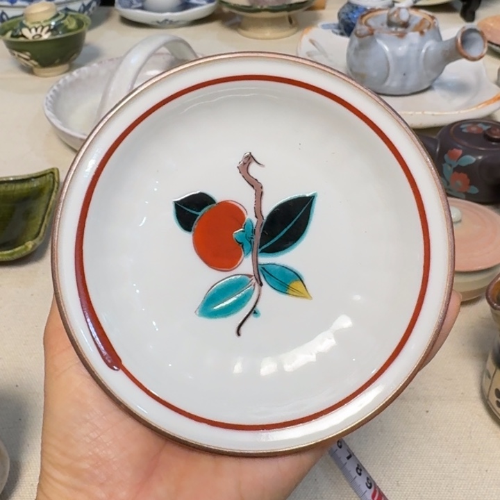 陶盘子里的肉都是我的