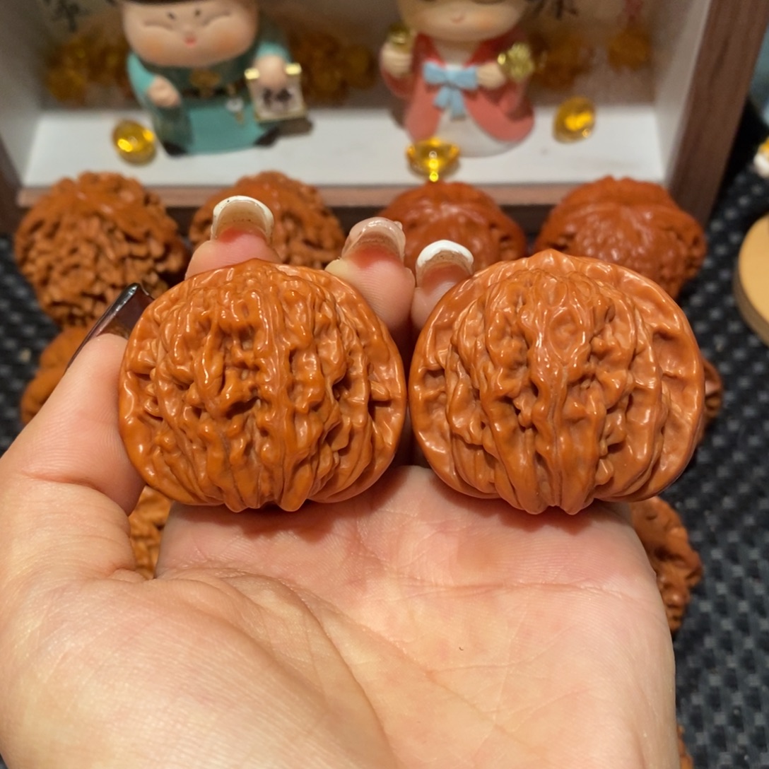 吊坠桃核41四座楼，1390