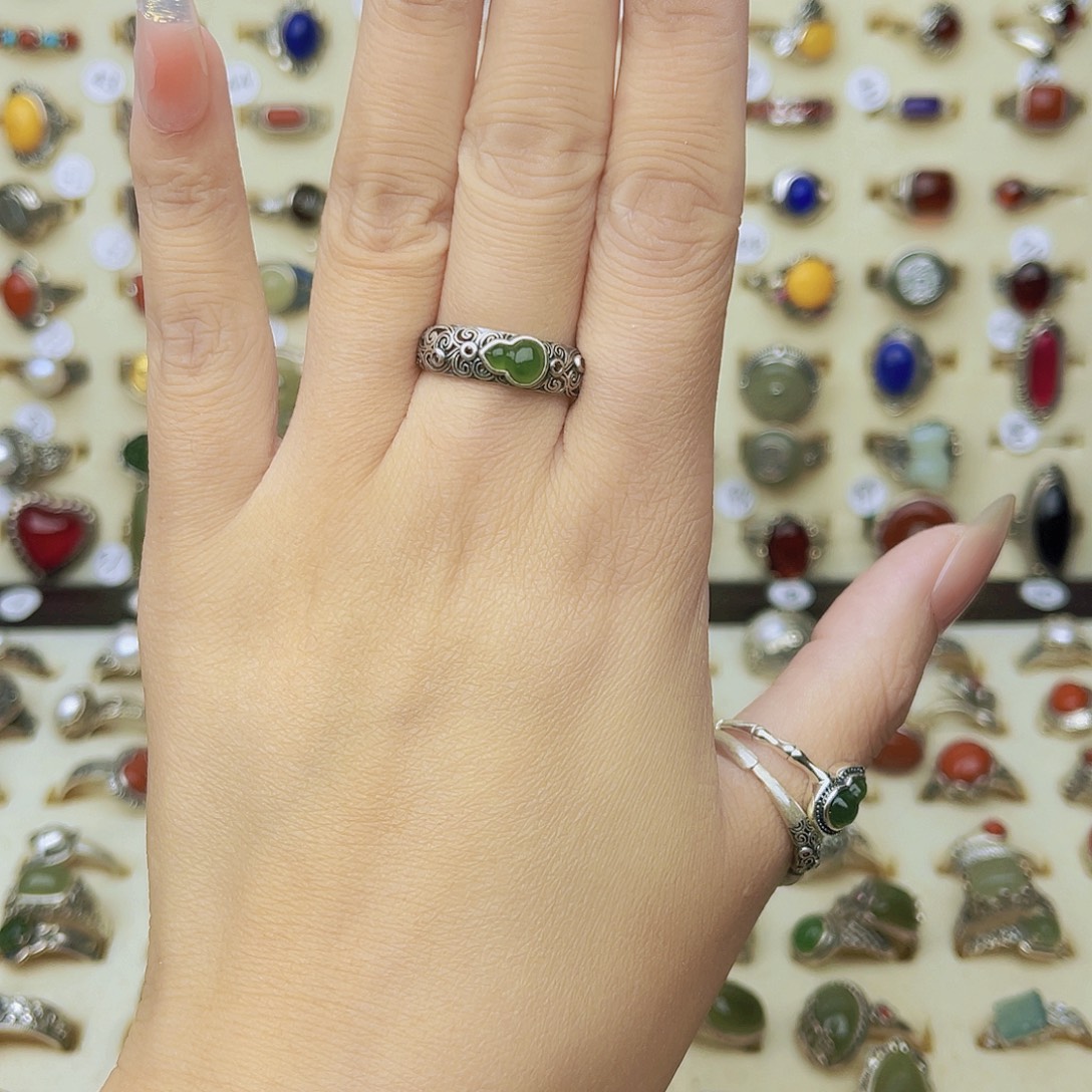 和田玉（糖玉）银S925镶嵌戒指