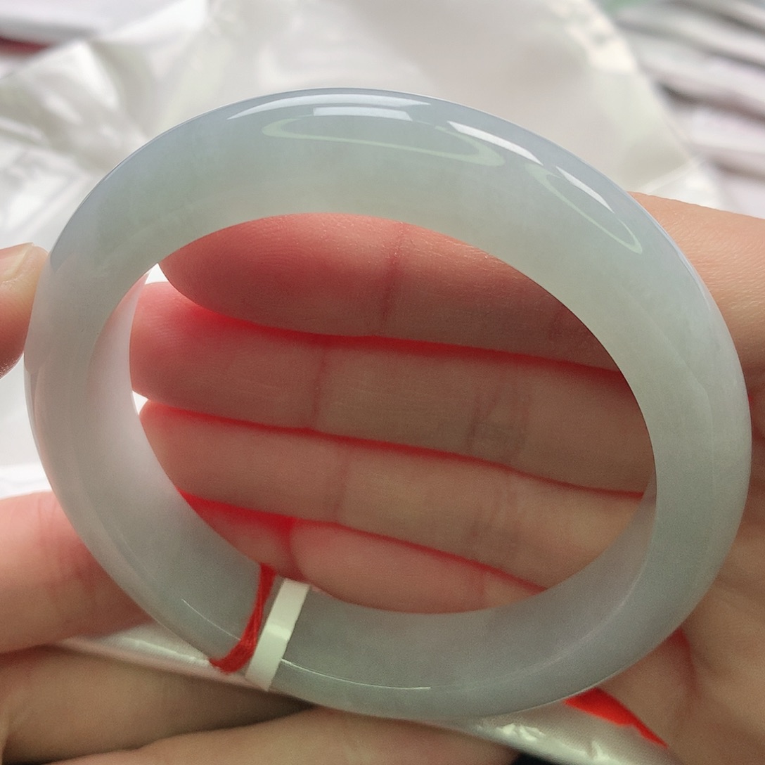 翡翠未镶嵌手镯缅甸5657