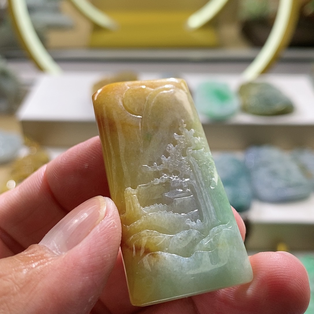 【闪购商品】翡翠颈饰未镶嵌1111111111111