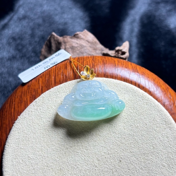 天然缅甸A货翡翠18K金镶嵌肚子甜绿佛公吊坠尺寸23.6*28.8*8.8