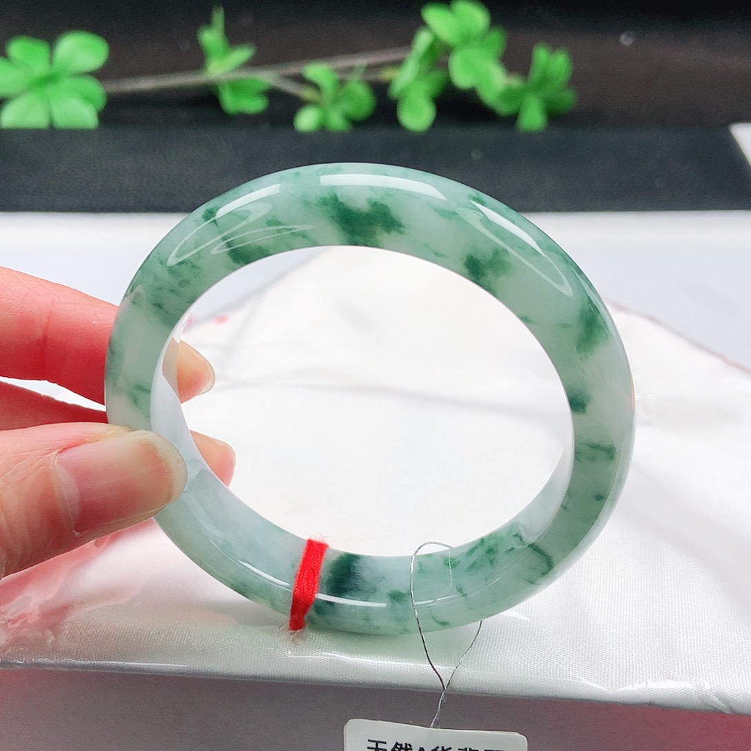 未镶嵌手镯翡翠54圈