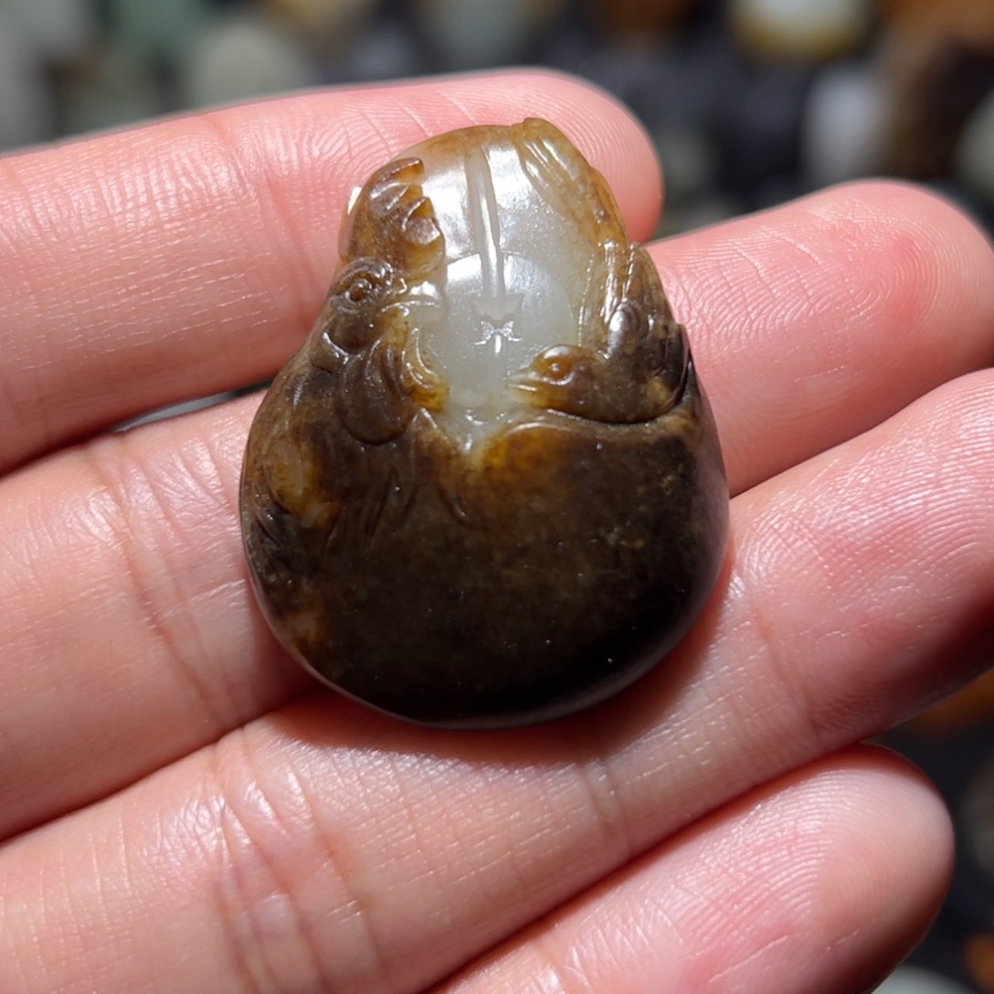 和田玉颈饰未镶嵌竹****师