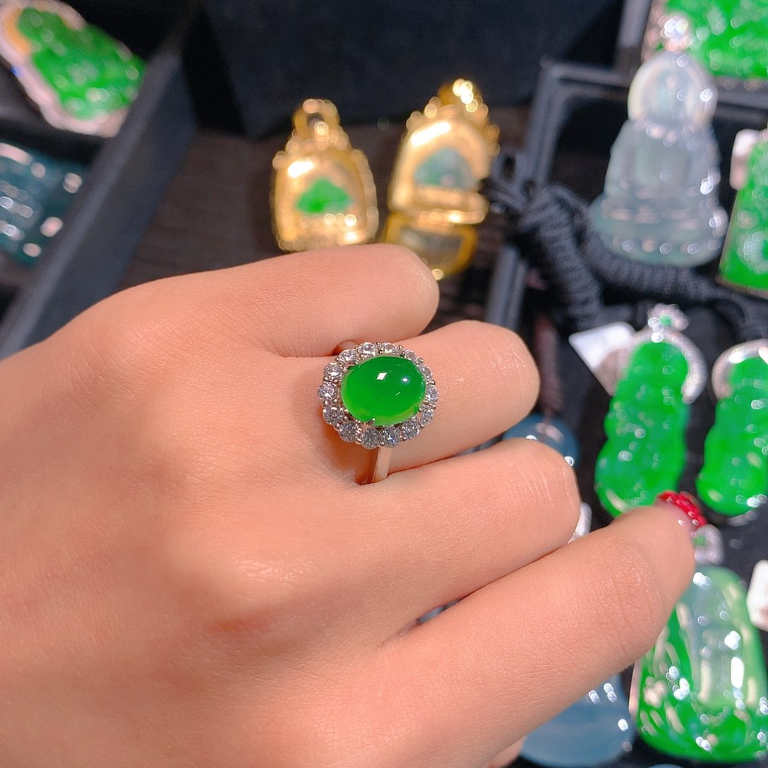 翡翠吊坠(不含链)未镶嵌L****0