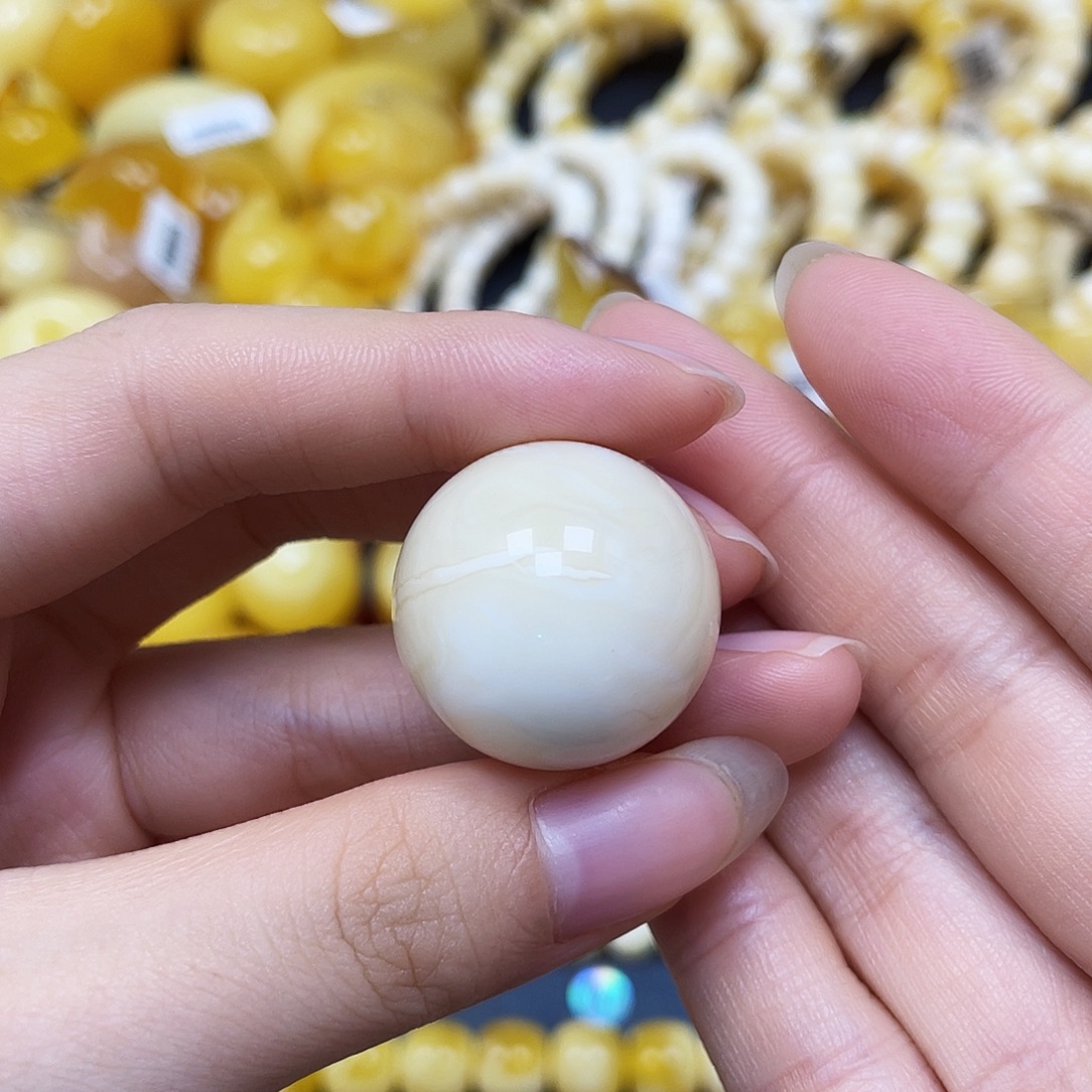 裸石蜜蜡未镶嵌圆珠23.9mm