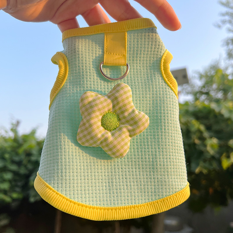 猫咪狗狗衣服春秋夏宠物英短蓝猫防掉毛透气幼猫犬可牵引泰迪背心