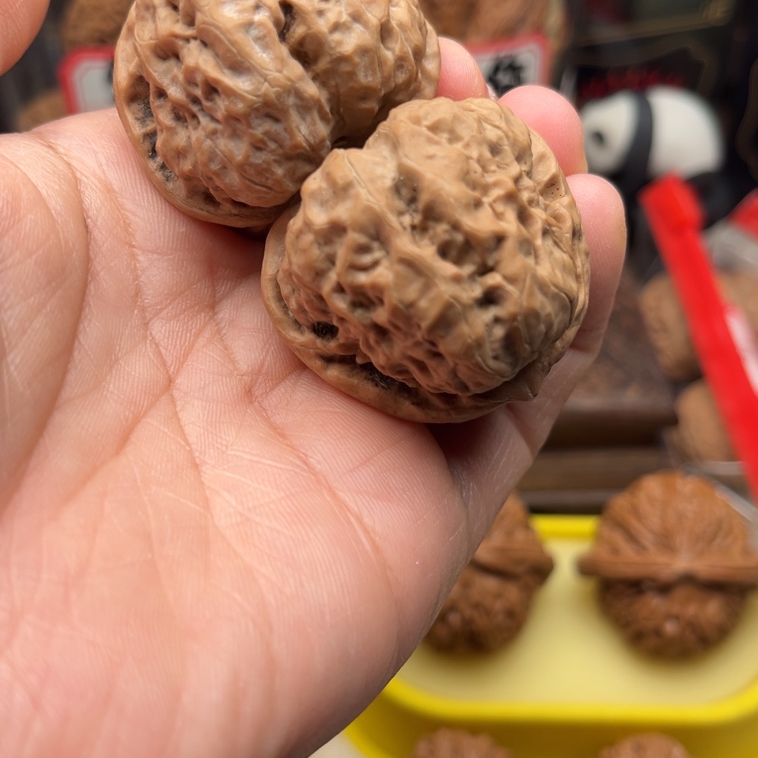 【闪购商品】二*文玩核桃手把件38蛙