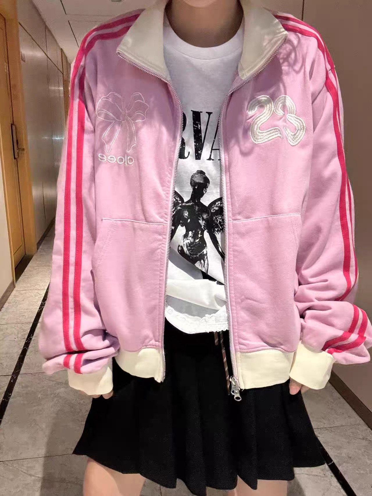 新款韩版蝴蝶结刺绣外套