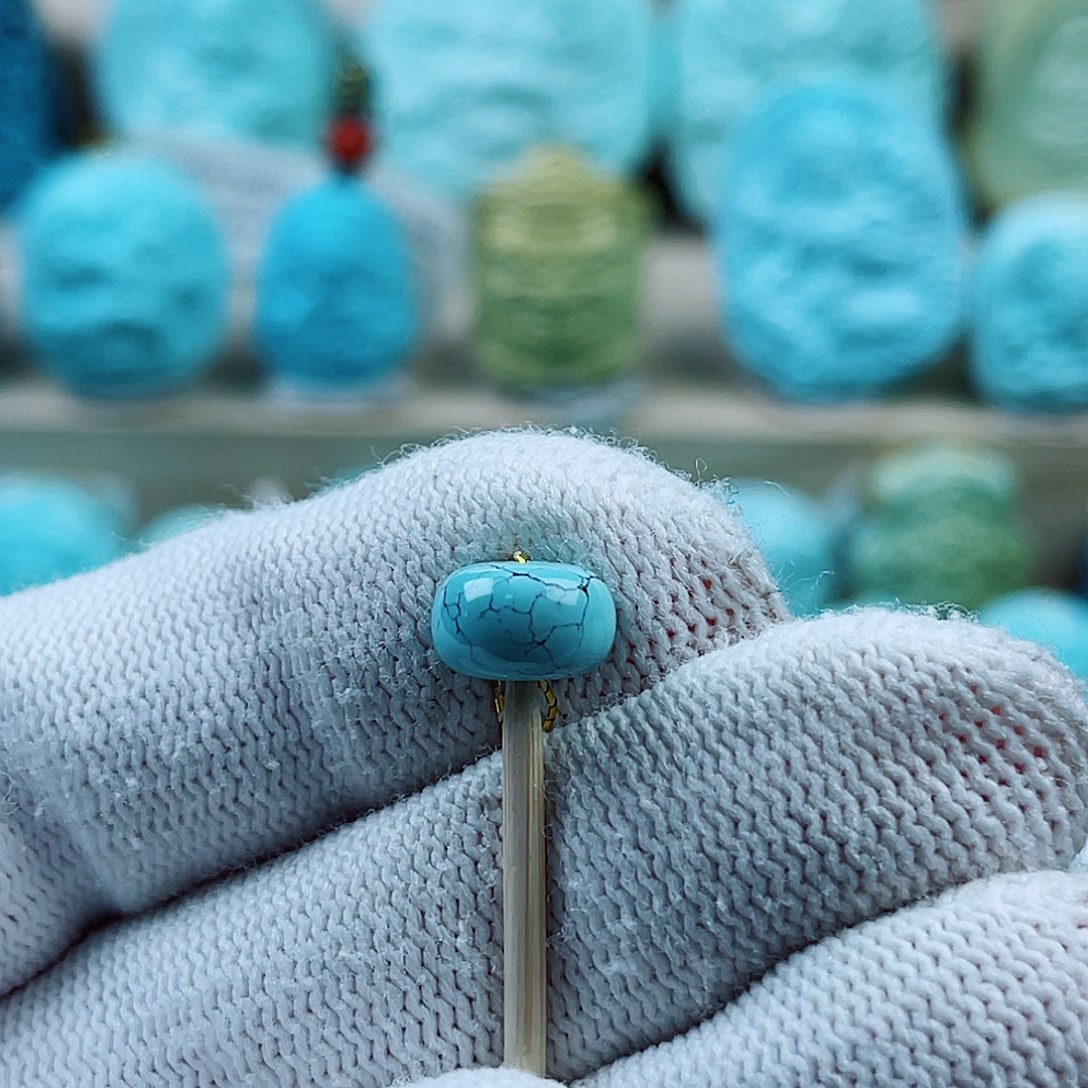 未镶嵌绿松石珠宝奇石