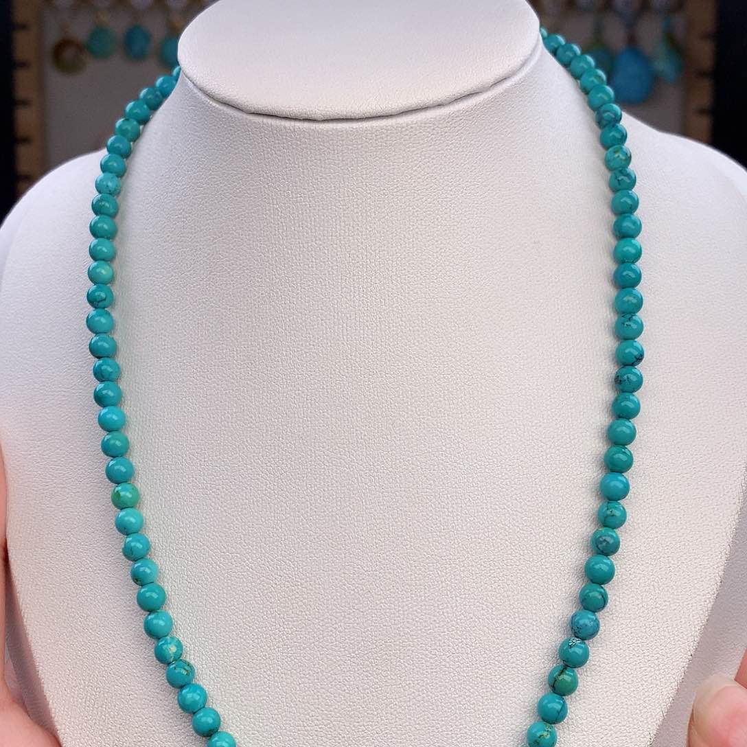 绿松石颈饰未镶嵌格*花