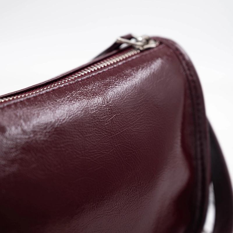 微瑕品样品处理通勤——牛皮包包斜挎包单肩包时尚样品处理