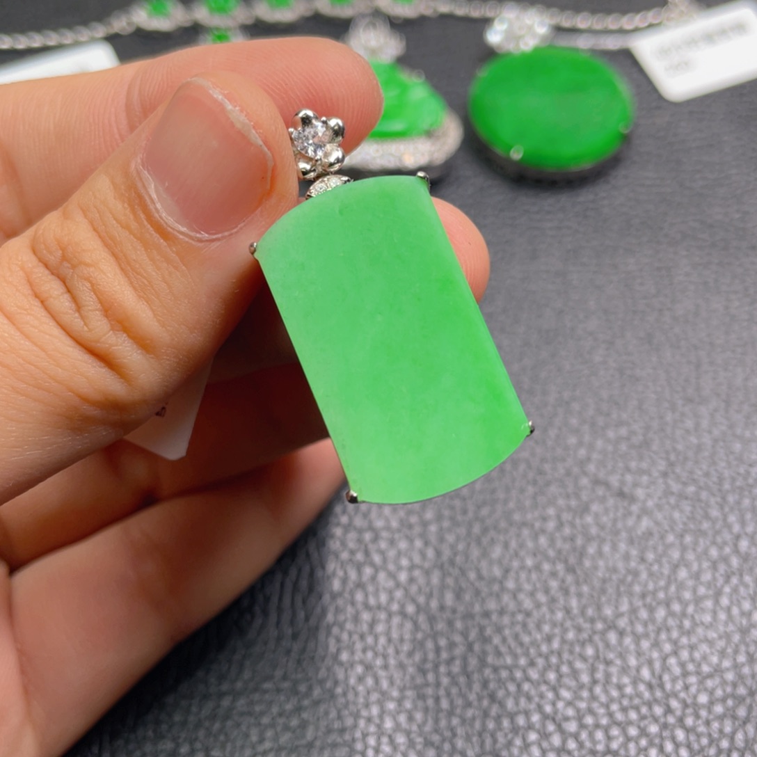 翡翠吊坠(不含链)银S925镶嵌