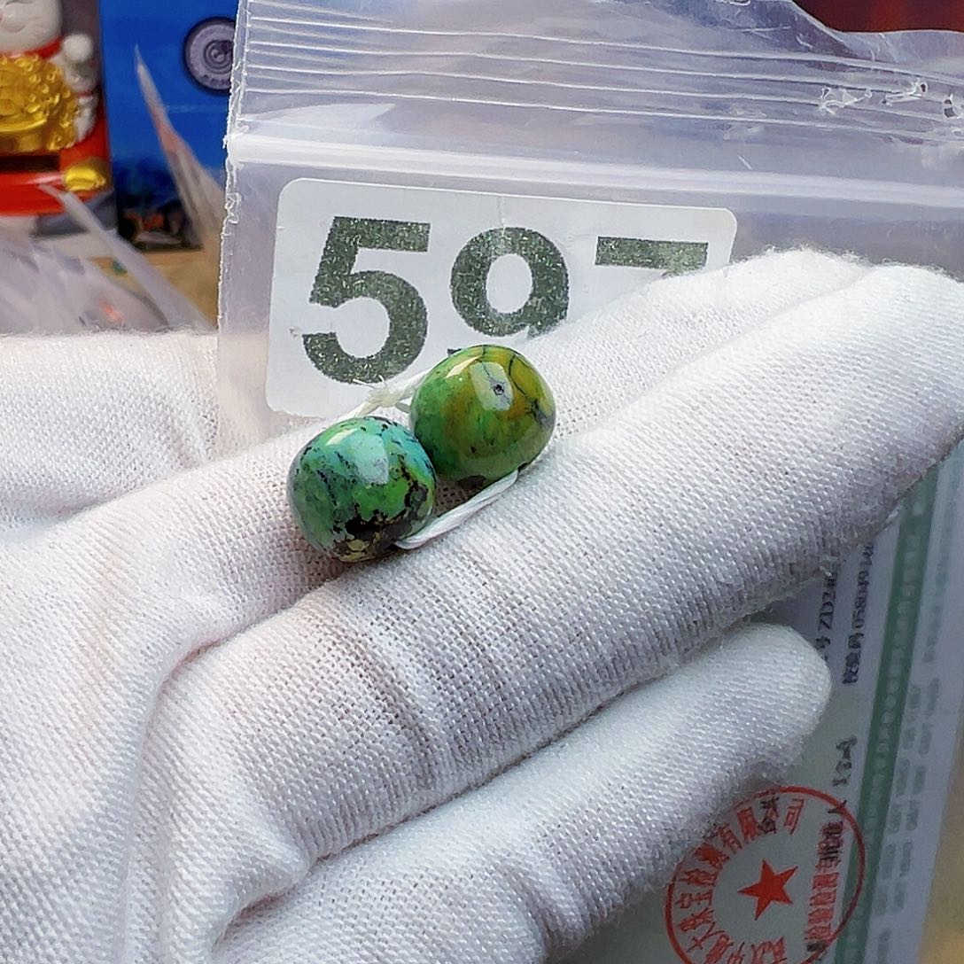 绿松石珠宝奇石未镶嵌