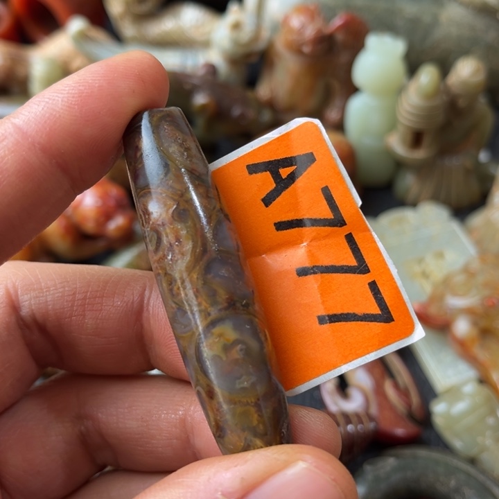 玛瑙/玉髓颈饰合金