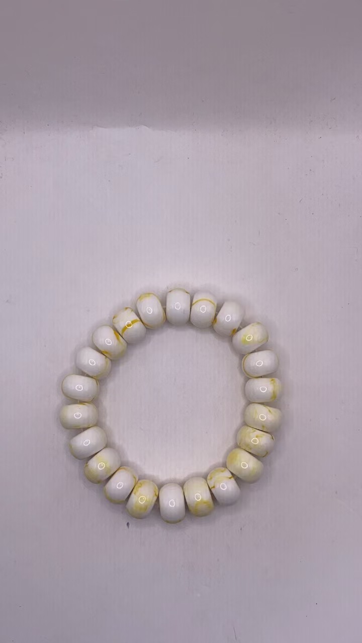 YY37【恒利】精美时尚大气搭配手串（多样性发其一）