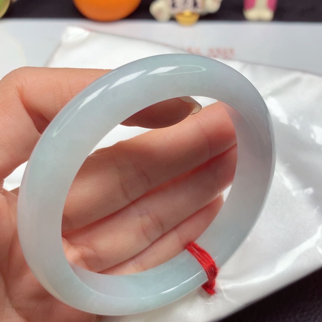 翡翠未镶嵌手镯冰胶种老淡晴底5859