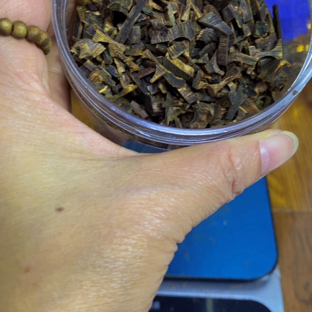 ****亮沉香沉香碎屑黑棋沉100克