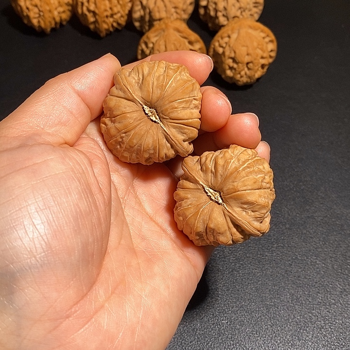 文玩核桃吊坠南瓜