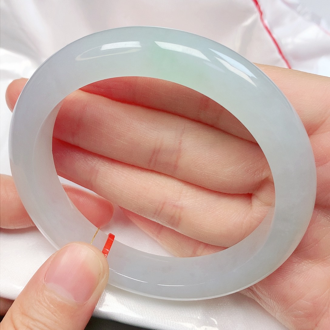 翡翠手镯未镶嵌抖音879