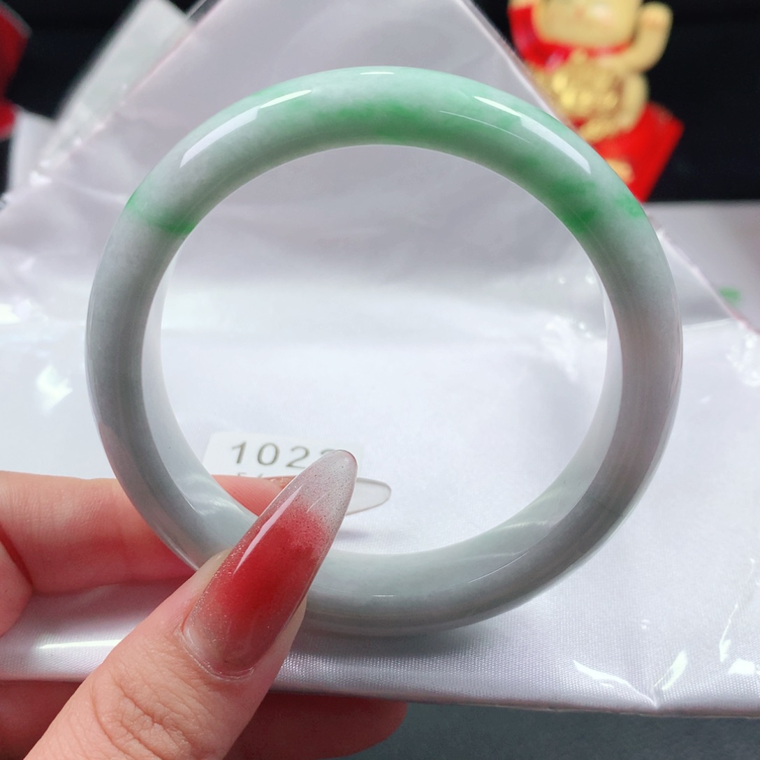 翡翠未镶嵌手镯正圈56.57