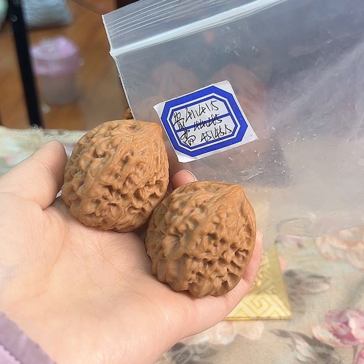 文玩核桃把件鸡心有修