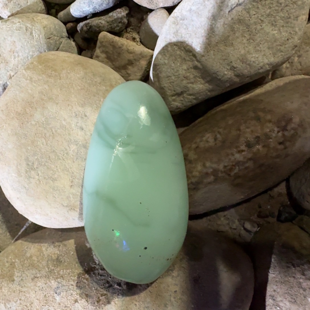 精品无镶嵌小吊坠