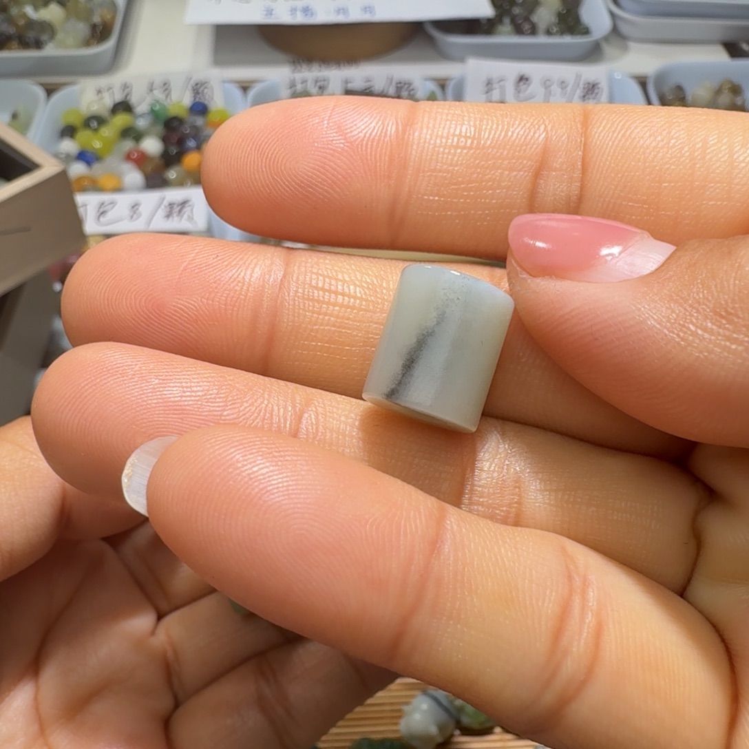 译***之和田玉未镶嵌珠宝奇石