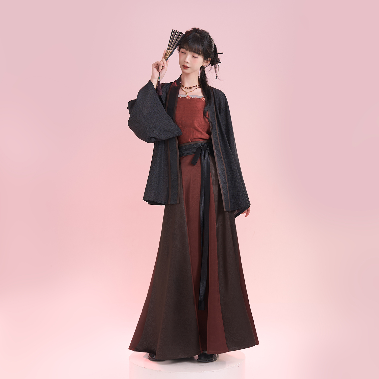 微瑕 阳阳清货【墨阙单拍】原创改良汉服褶衣吊带破裙套装女汉元素