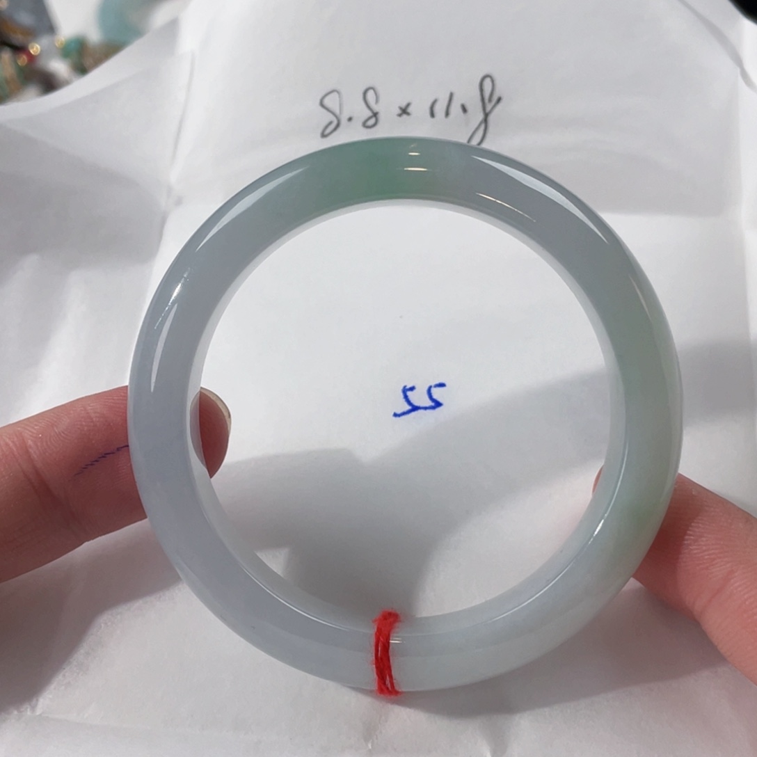 翡翠手镯未镶嵌55正圈