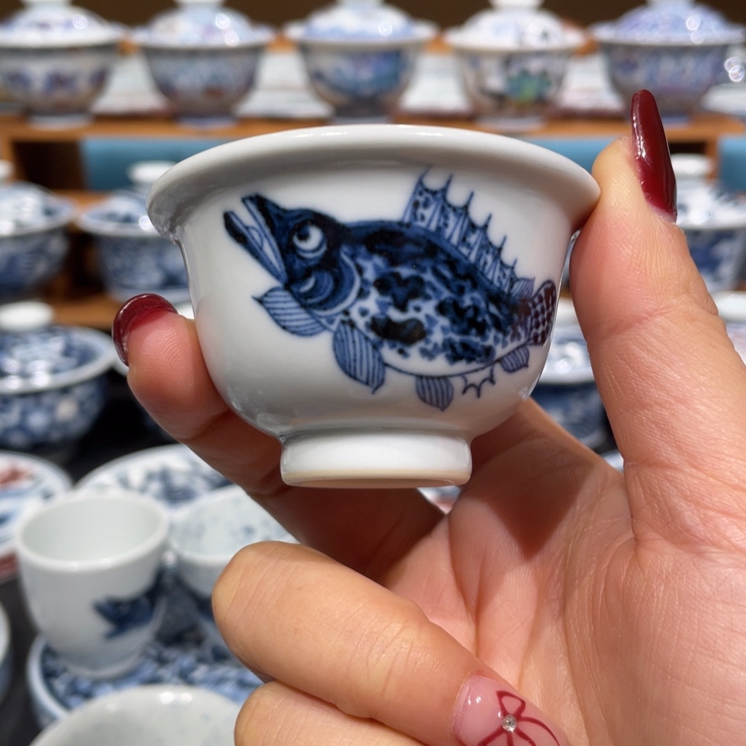 景德镇陶瓷手工手绘