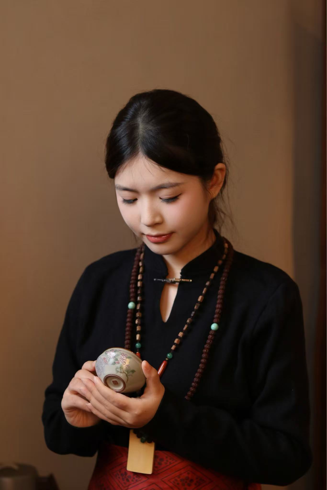 洵堂古玉色折肩杯 海棠景德镇主人杯 茶杯