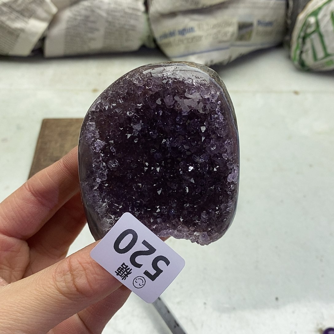 紫晶大型摆件（非配饰）未镶嵌