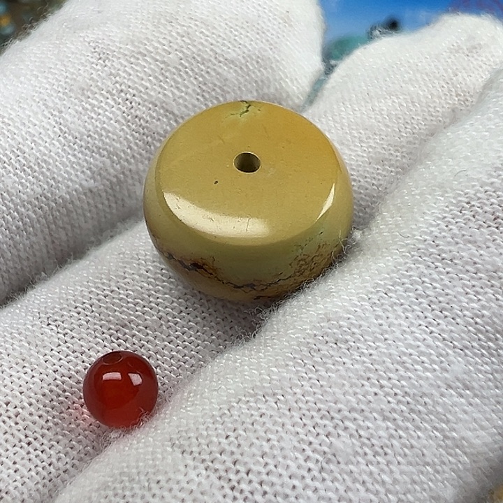 未镶嵌配饰13.3南红玛瑙