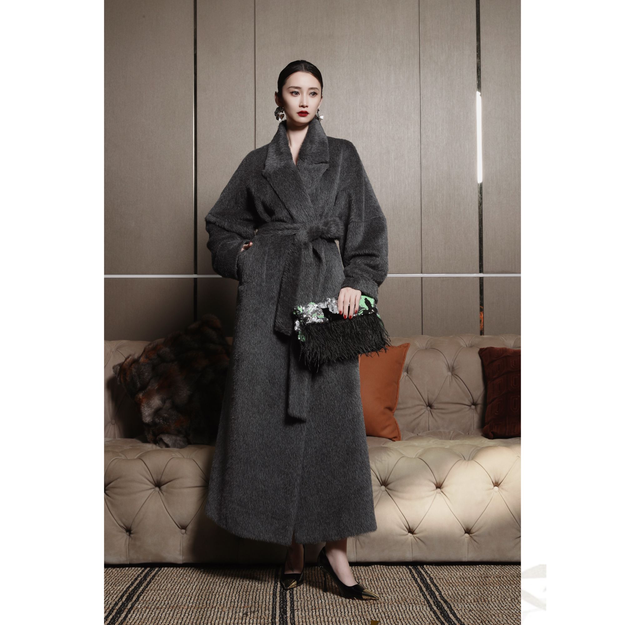 芈莱尤优—【月岩灰】时尚慵懒风苏丽羊驼绒大衣F23-6147-7