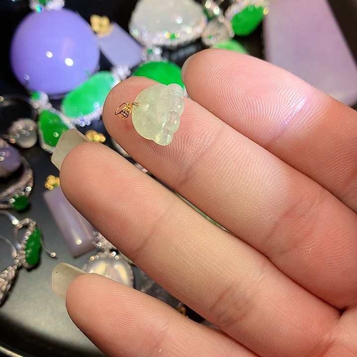 翡翠挂件18K金镶嵌4773356