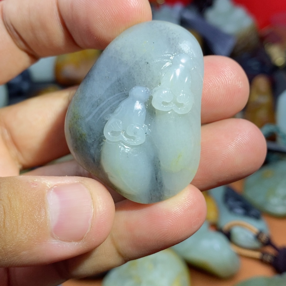 颈饰未镶嵌和田玉