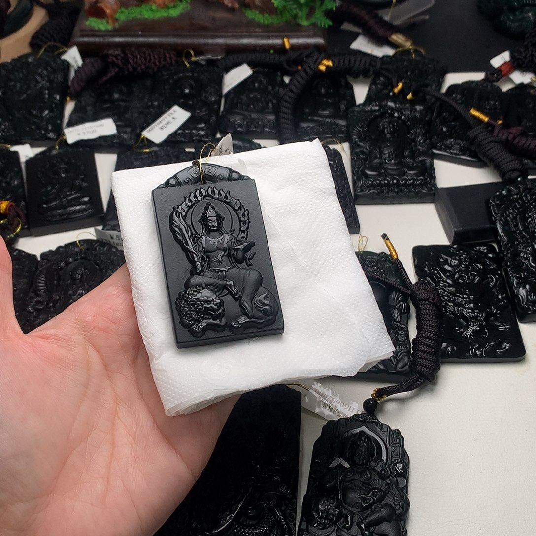 军***哥天然缅甸a货钢琴黑挂件