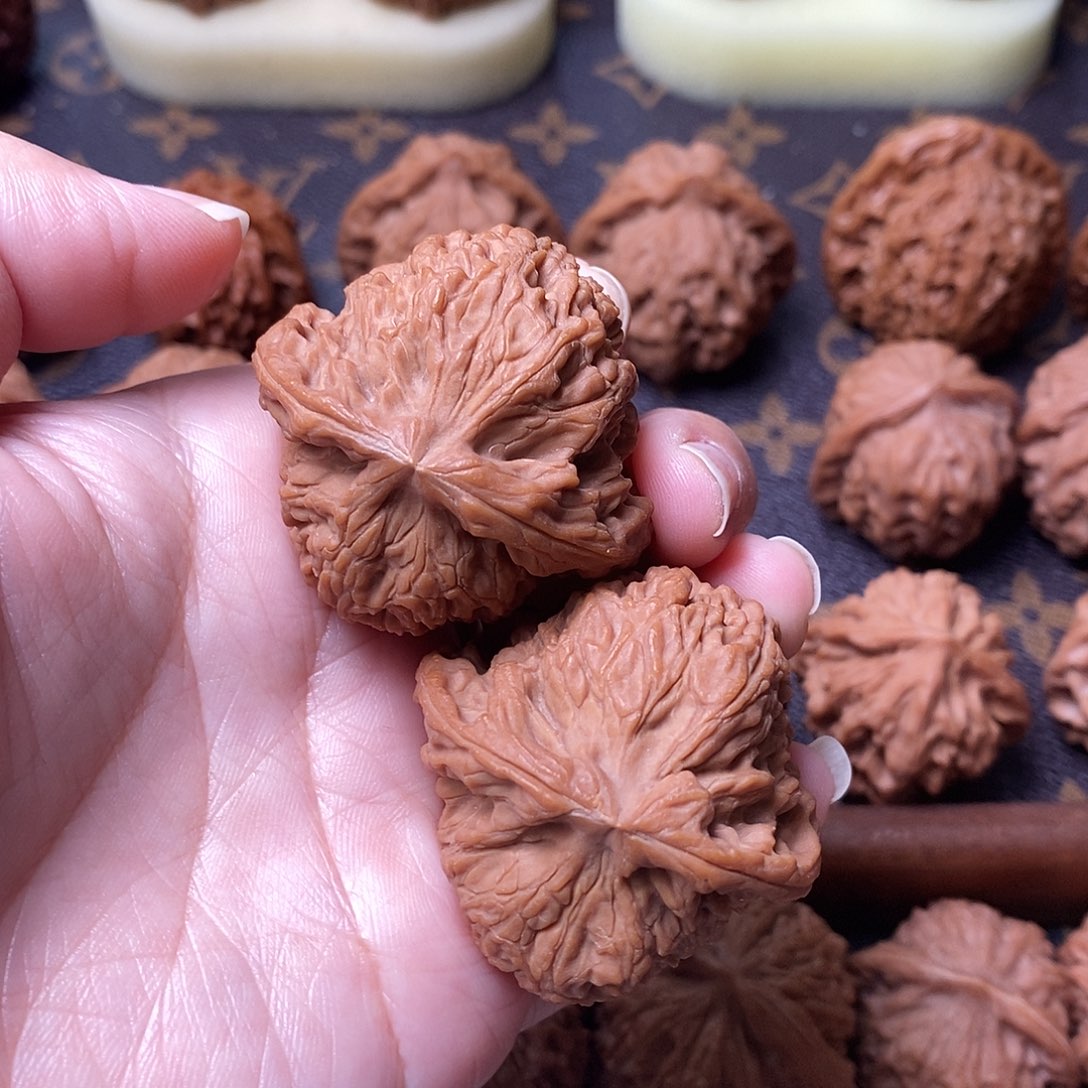 吊坠桃核全品南疆石42尺