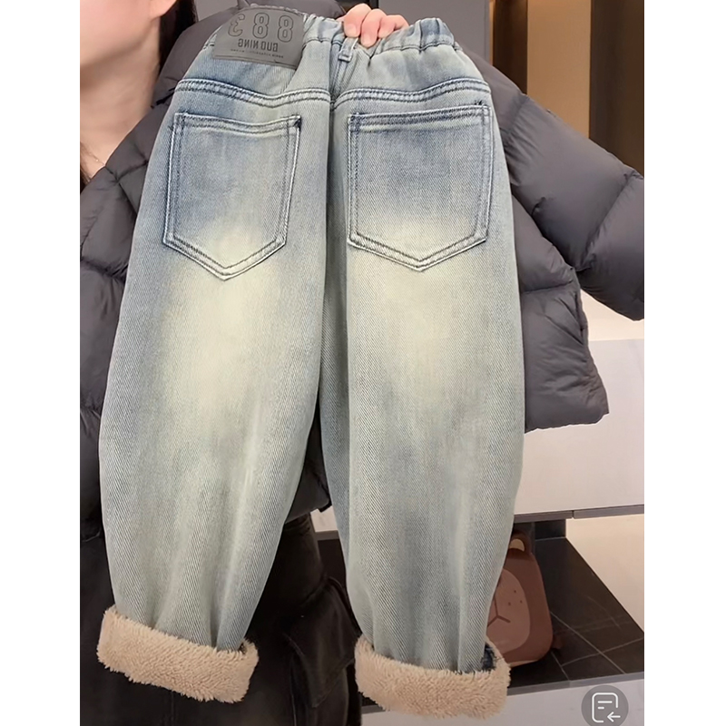 男女童韩版潮贴标牛仔裤宽松加绒加厚裤子HBB3175