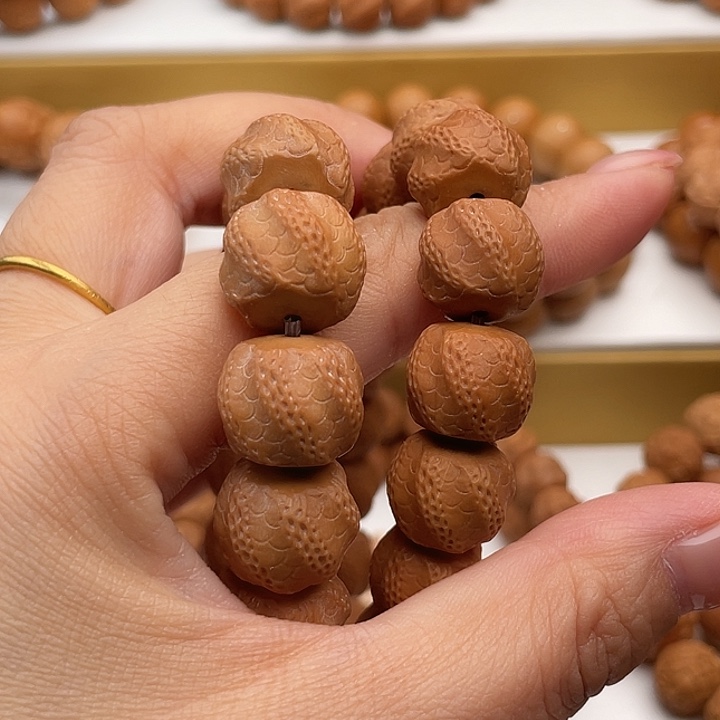 猴头核桃吊坠体验款灵蛇