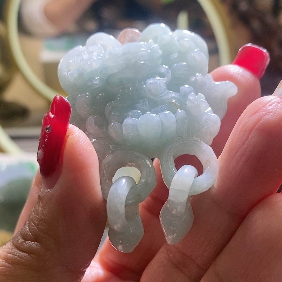 【闪购商品】翡翠颈饰未镶嵌九尾