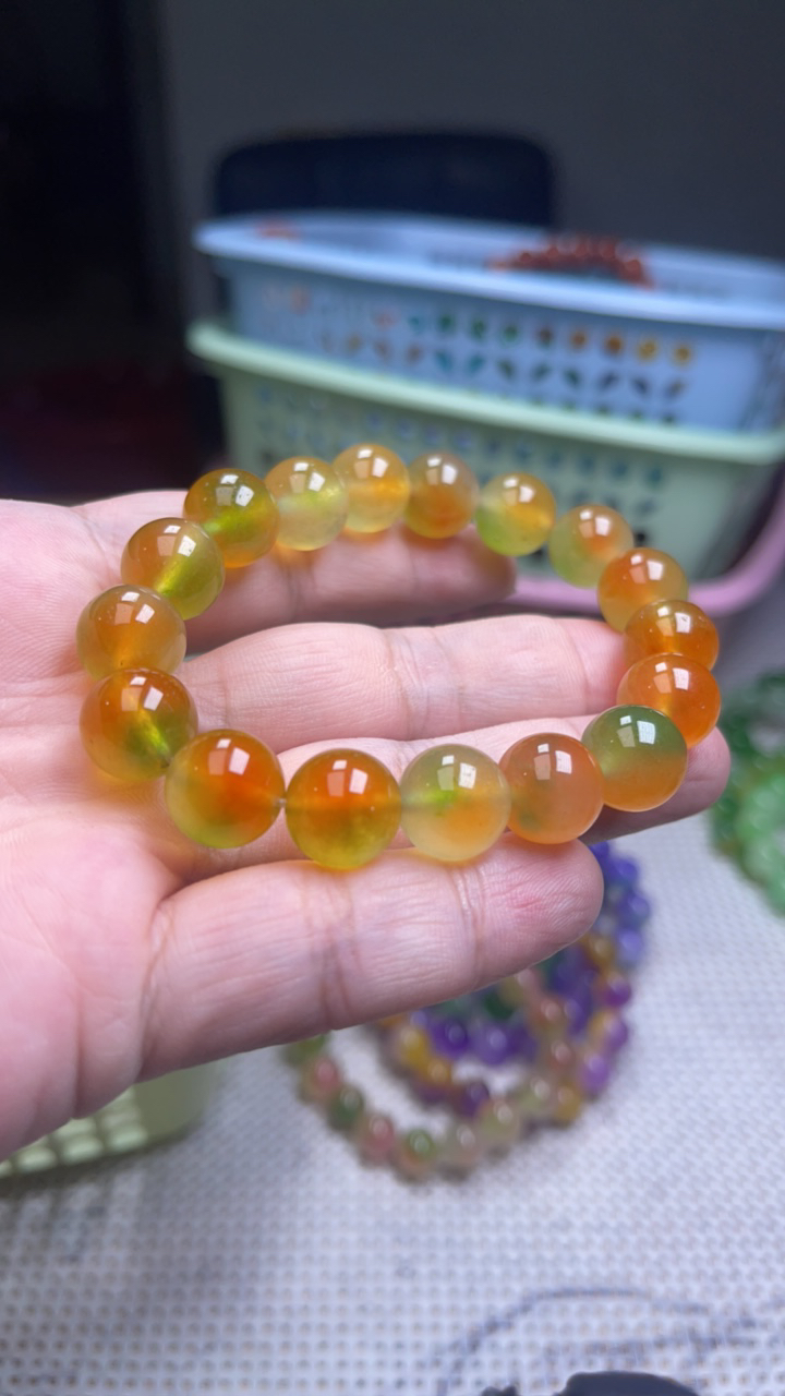 D 16  12 橙红飘绿春彩手串