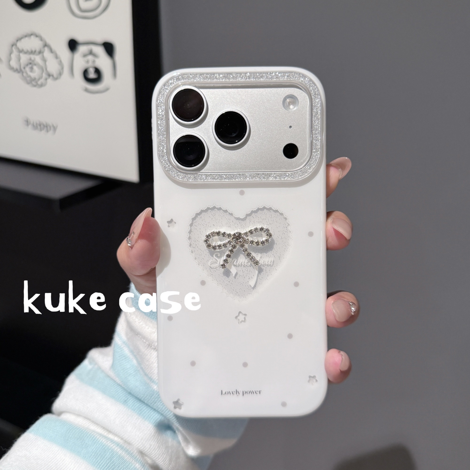 【适用苹果】ins韩系温柔镂空爱心细闪蝴蝶结双层亮面壳iPhone17Pro