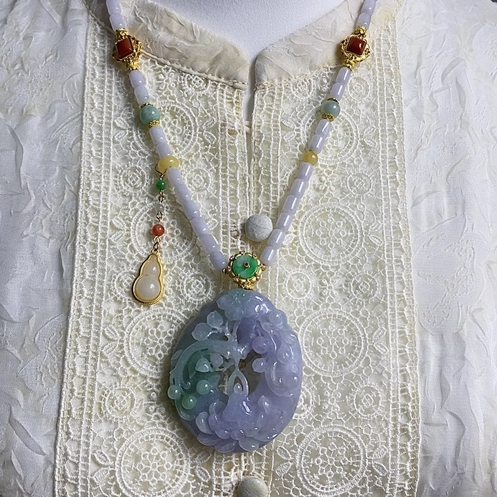 翡翠吊坠(赠链)未镶嵌翡翠雕刻花开见佛 悟道吊坠