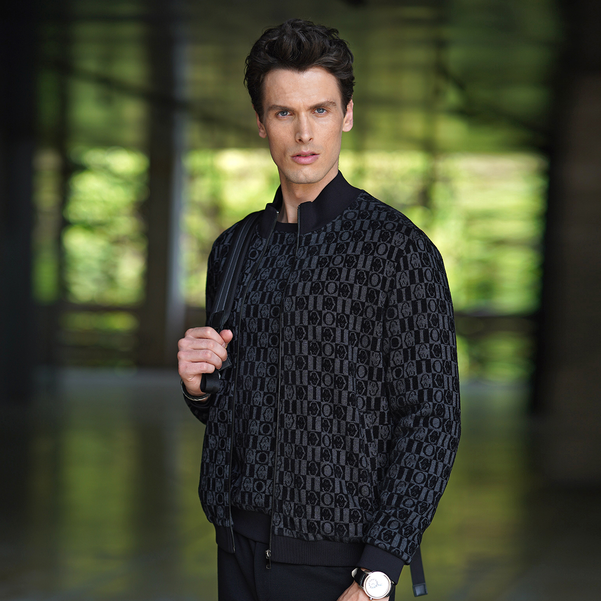 655号 春秋薄款外套男士时尚休闲拉链开衫A16-163032