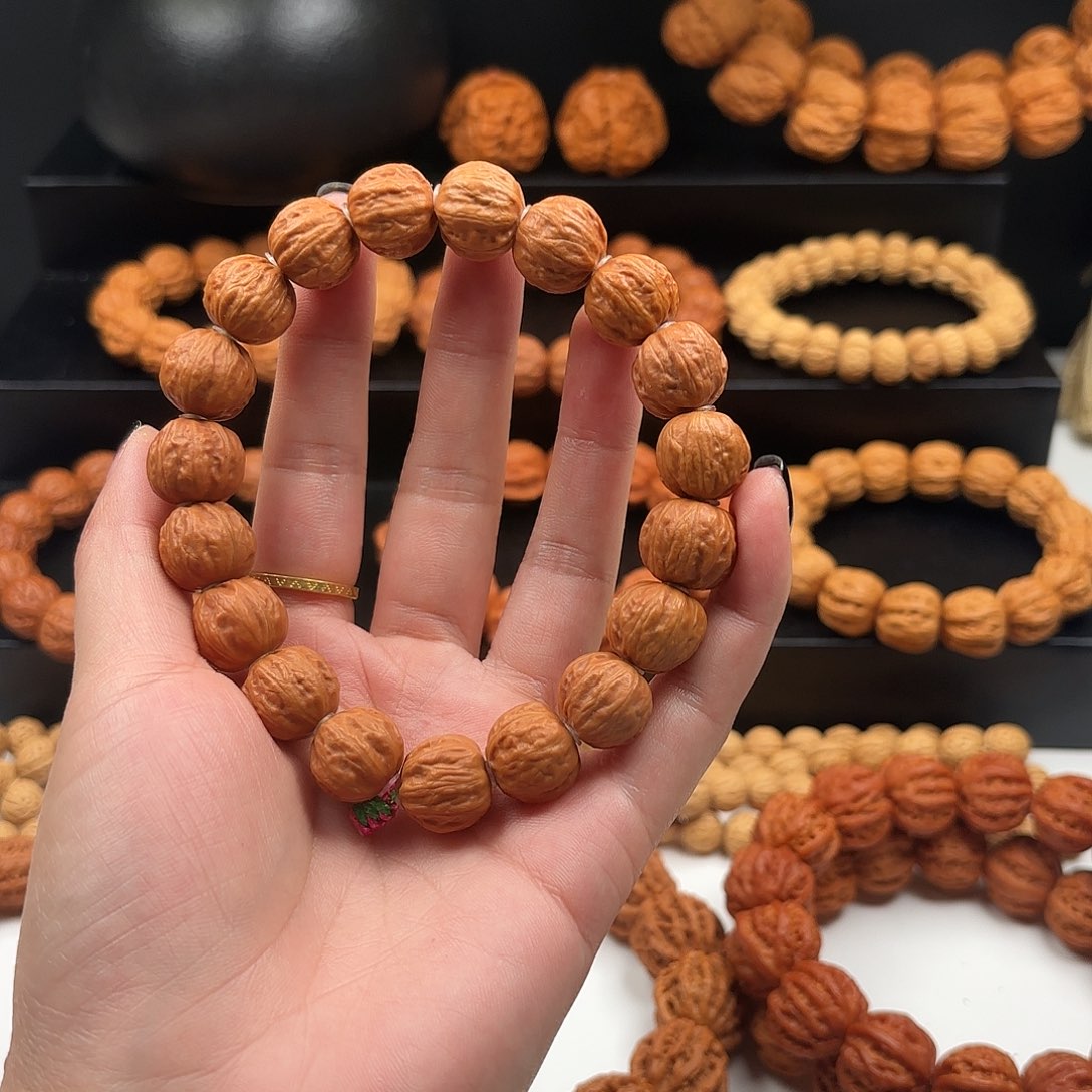 小***哥文玩核桃手串小核桃1