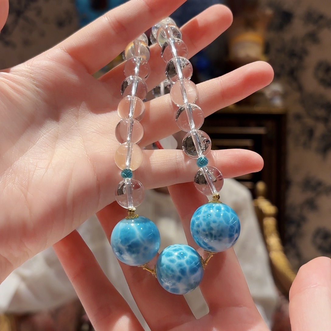 针钠钙石（海纹石）未镶嵌颈饰