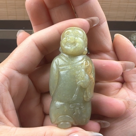 和田玉（糖玉）未镶嵌颈饰